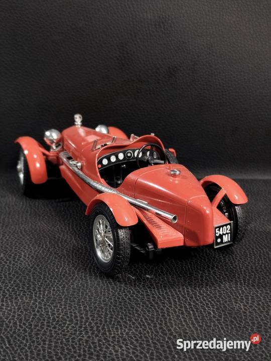Model Bburago Alfa Romeo 8C 2300 Monza 118 Antyki, Sztuka, Kolekcje łódzkie Poddębice