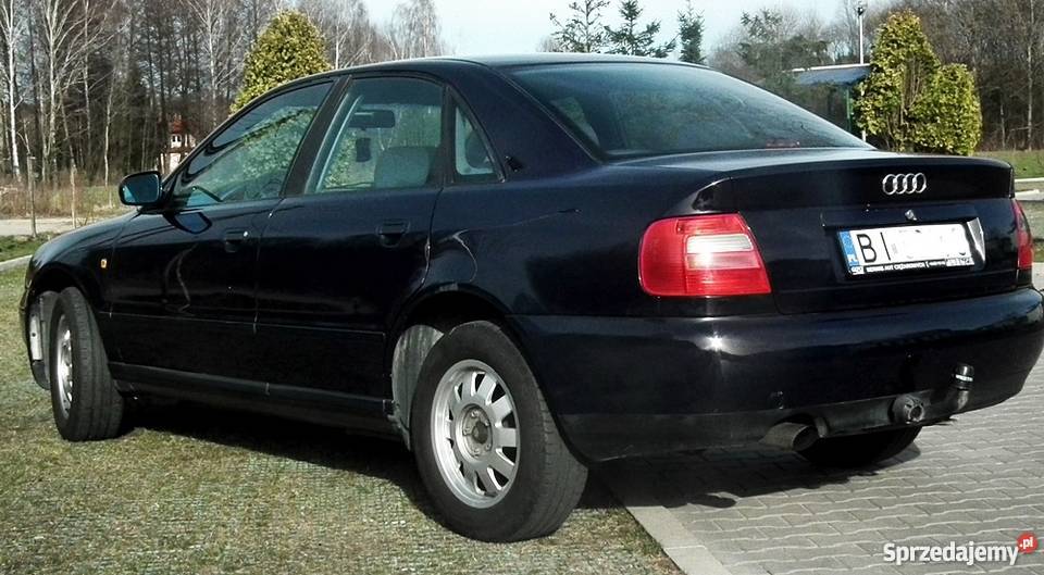 AUDI A4 B5 16 179 ZADBANY Z POLSKI Białystok
