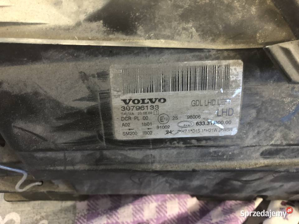 Lampy przód ksenon VOLVO S80 2006r uszkodzone Darłowo sprzedam