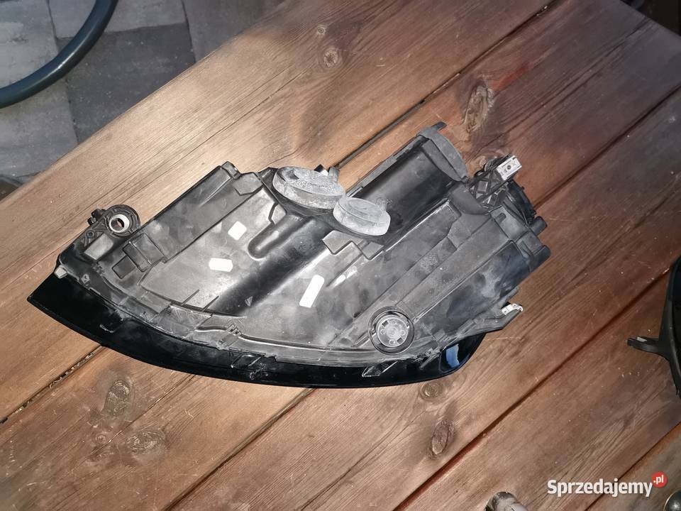 LAMPA PRZEDNIA PRAWA GOLF VII 5G1941006 Europa Luzino