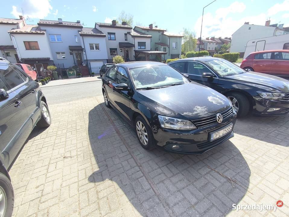 Volkswagen Jetta 2013 (mały Passat), Polska
