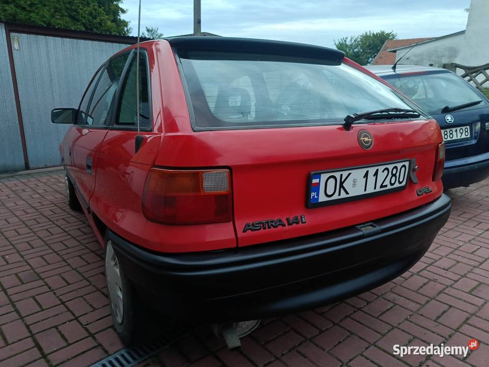 Opel Astra 14 Kat benzyna 32 Lata Fajny Stan Bierawa