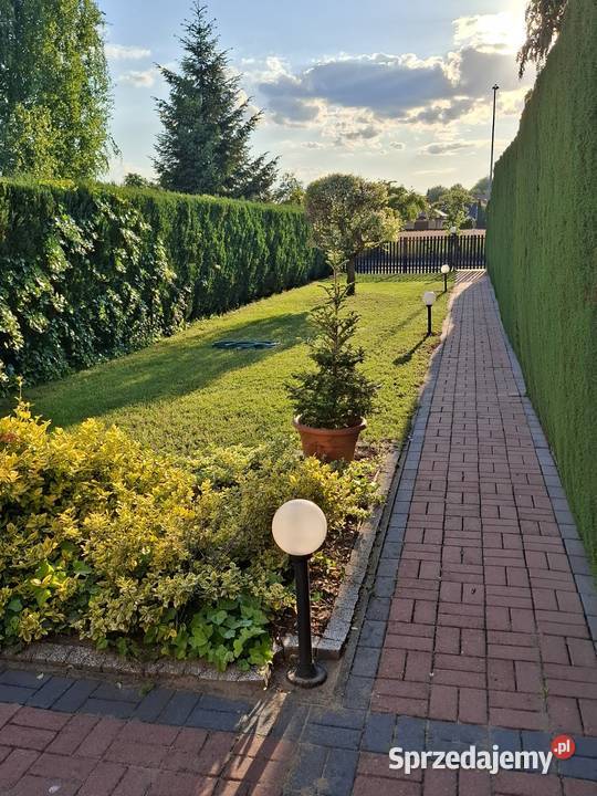 Dom w zabudowie szeregowej Konin Chorzeń 280m2 wielkopolskie