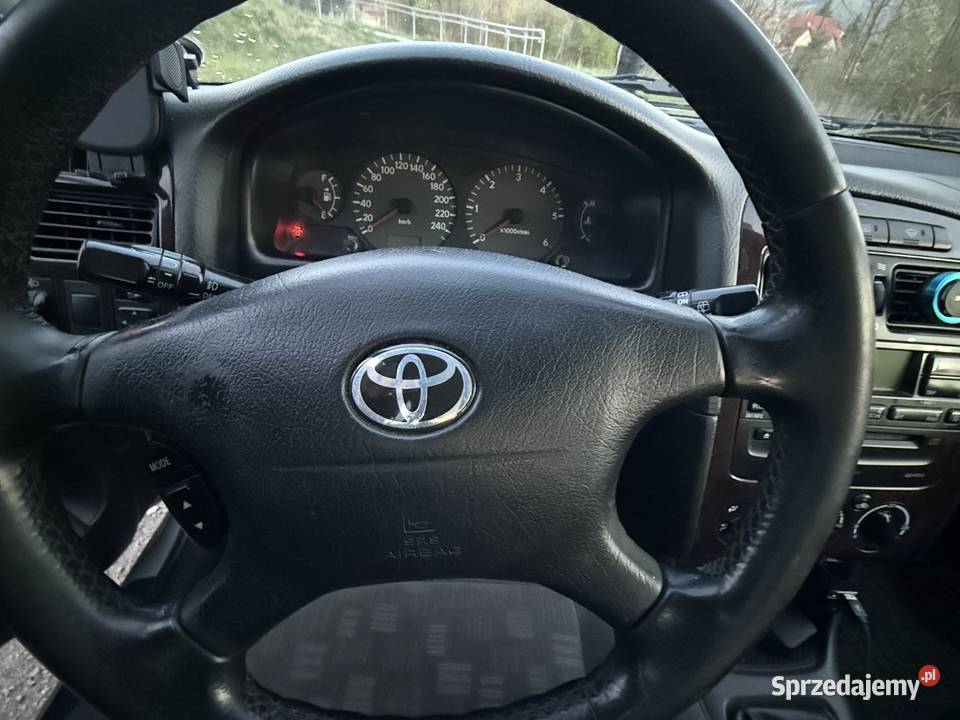 Niezawodna Toyota Avensis 1998cm3
