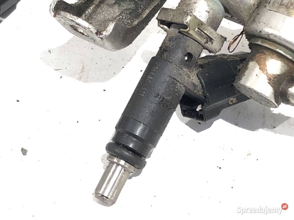 LISTWA WTRYSKOWA AUDI A4 B6 20 130 Listwy wtryskowe