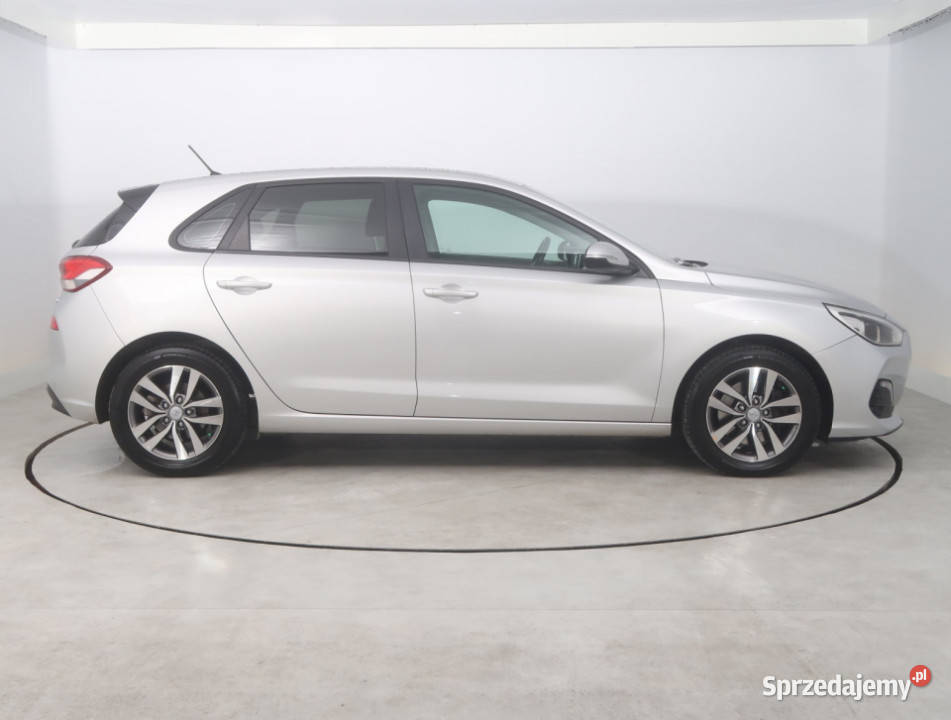 Hyundai i30 14 CVVT Hatchback dolnośląskie Bielany Wrocławskie