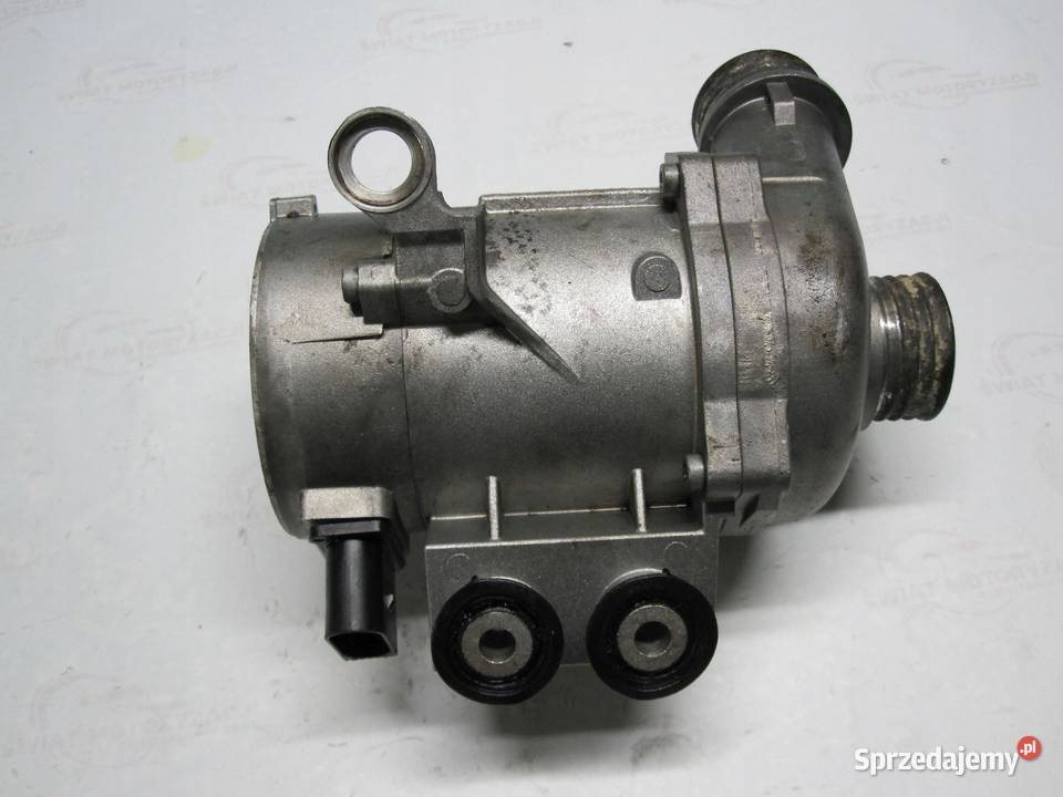 BMW E60 25 B N52B25 307076050 70285120 POMPA sprzedam