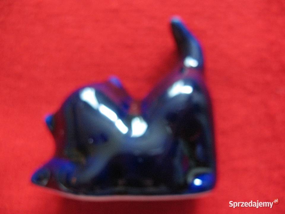 Kot Mały kotek w kobaltowym kolorze Figurka
