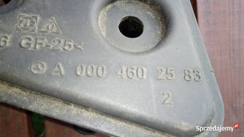 Zbiorniczek płynu wspomagania A0004602583 Tarnów