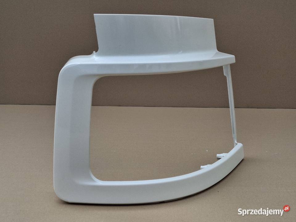 SCANIA R S RAMKA OBUDOWA REFLEKTORA PRAWEGO ciężarowe lubuskie Bieleń sprzedam