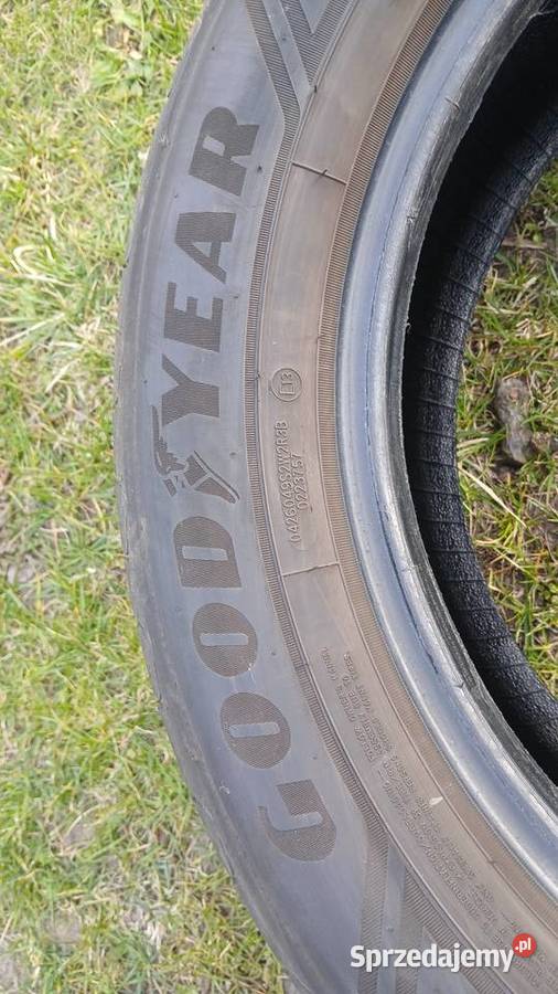 letnie opony w rozmiarze 21560R17