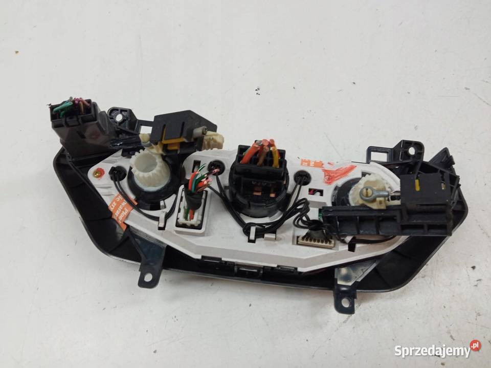 PANEL NAWIEWU T250 Chevrolet Aveo II 20072011 Panele sterowania, przełączniki świętokrzyskie