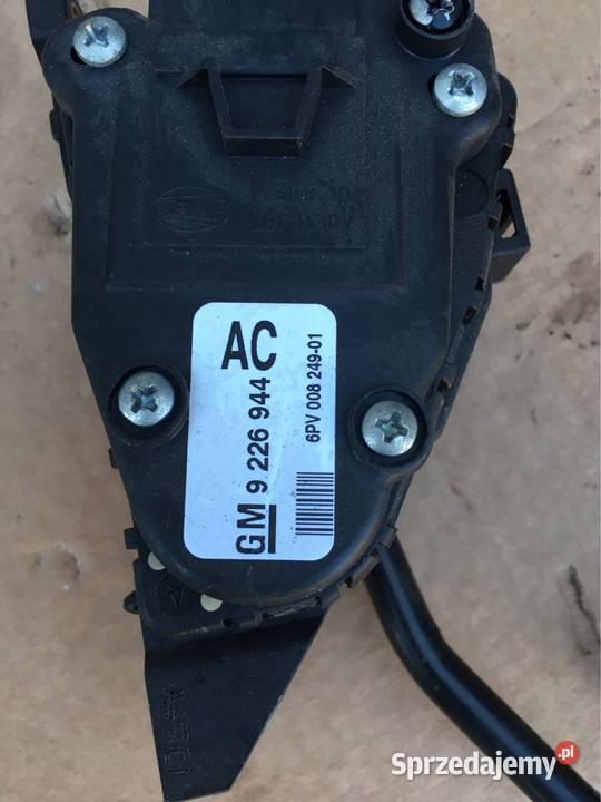 Potencjometr Gazu Omega BFL 22 Benzyna 9226944AC Pozostałe