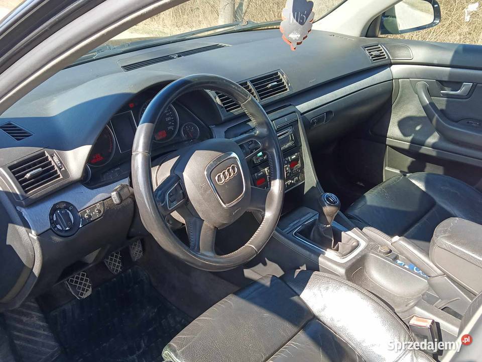 Sprzedam A4 B6 19 tdi skóra hak Rok produkcji 2004 Słomniki sprzedam