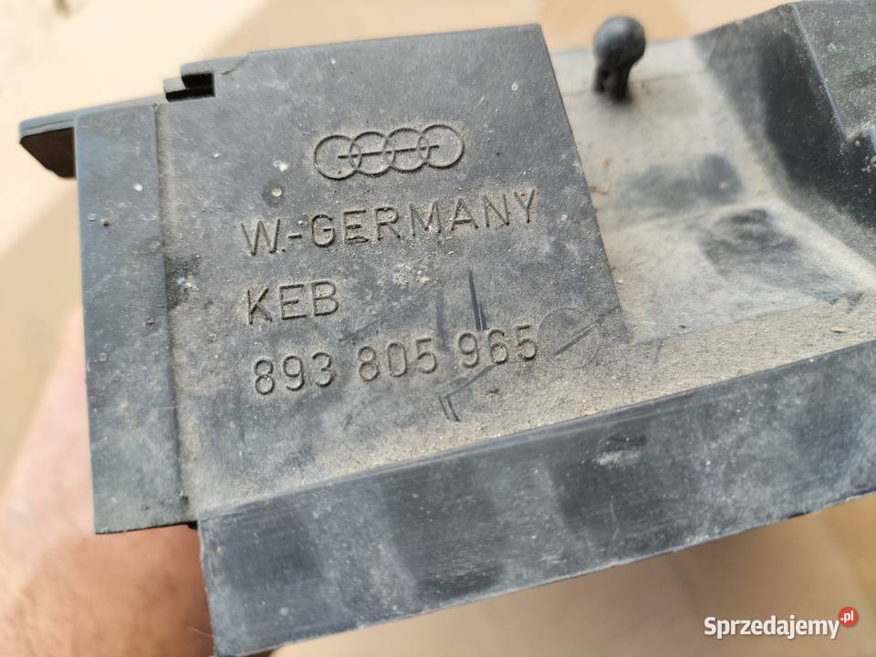 OSŁONA LAMPY PRZÓD PRZEDNIEJ PRAWA AUDI 80 B4 osobowe Pozostałe Kamień-Kolonia sprzedam