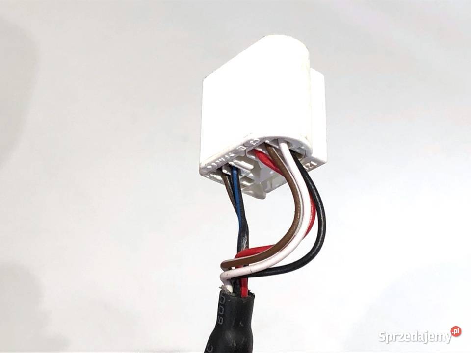 LUSTERKO PRAWY TOYOTA COROLLA E21 SedanLimuzyna osobowe Części samochodowe