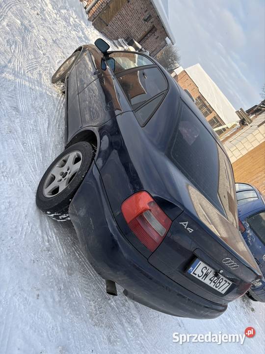 Audi A4 B5 18 125 LPG garażowany Turobin