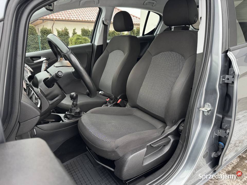 Opel Corsa 14 BENZYNA Klimatyzacja Nawigacja autoalarm Corsa Konin sprzedam