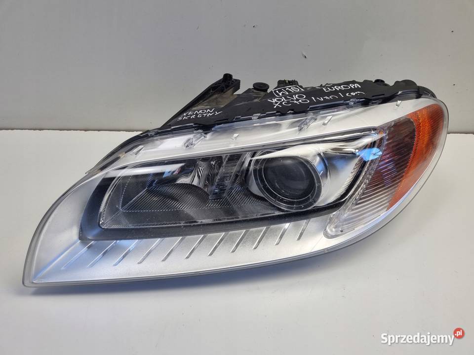 LAMPA LEWA Volvo S80 II V70 III PRZEDNIA LEWY Rudka