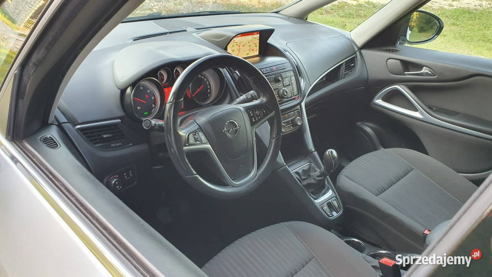 Opel Zafira Tourer 16 ecoFlex 136 Navi Xenon klimatyzacja świętokrzyskie Chmielnik