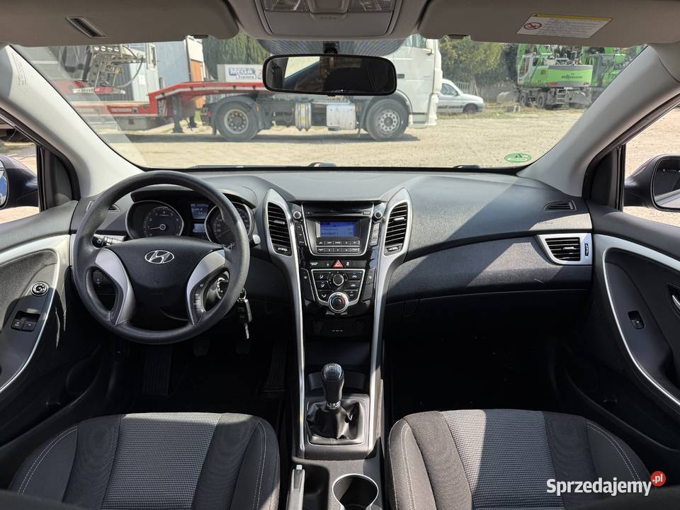 Hyundai i30 14 BENZYNA Klimatyzacja Ledy poduszka powietrzna Konin