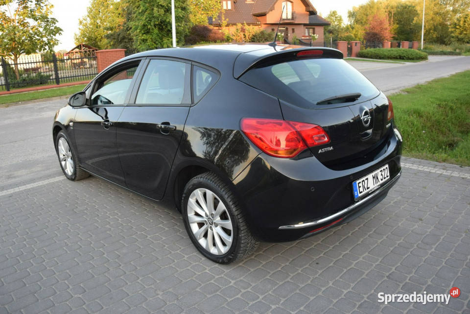 Opel Astra 14TB 2013r 69 Oryginał lakier podkarpackie Majdan Sieniawski