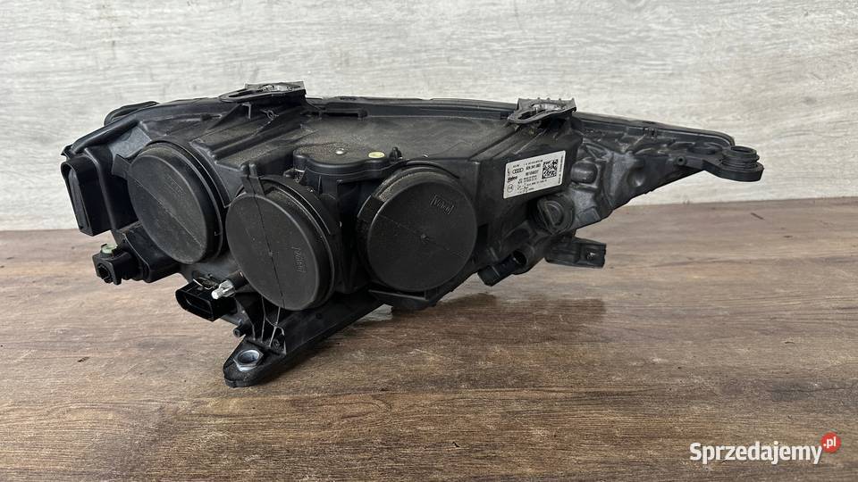 Audi A1 II 82A Zwykła lampa lewa Idealna