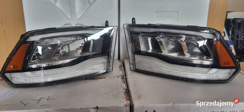 DODGE RAM 20092018 REFLEKTOR LAMPA LED VLAND DRL Mojusz