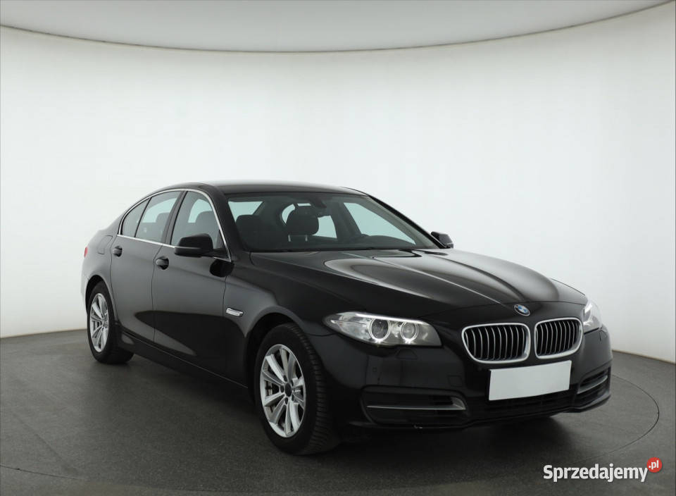 BMW 5 520d xDrive Piaseczno