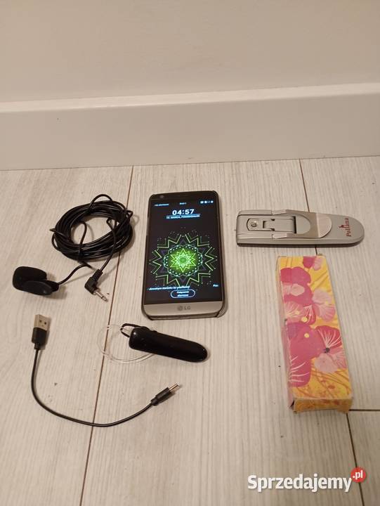 Telefon LG G5 z akcesoriami Niedrzwica Duża