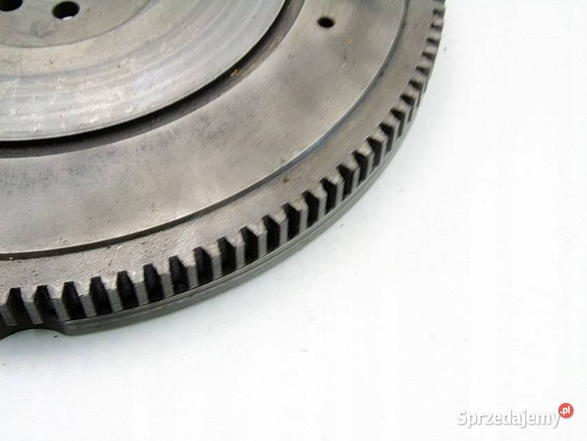 KOŁO ZAMACHOWE FIAT 126P 650 MALUCH FSM 126A1076 śląskie