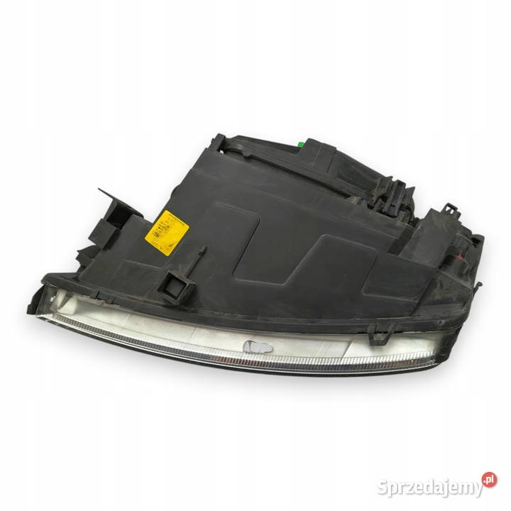 LAMPA PRAWA Ford Mondeo III MK3 20002007 prawy Lampy przednie Chełm