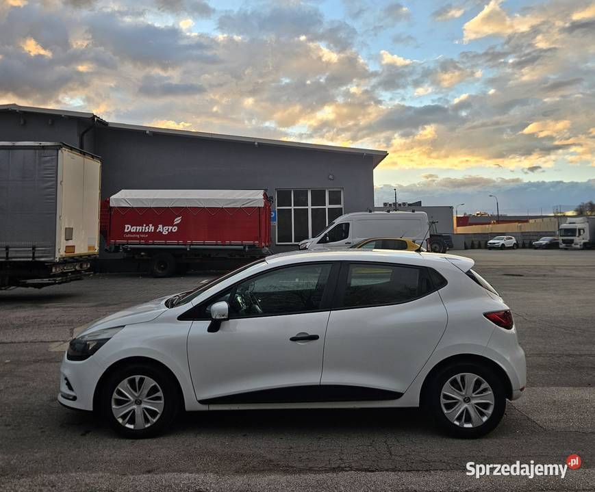 Jeden właściciel Serwis do końca Oryginalny Rok produkcji 2017 Miechów