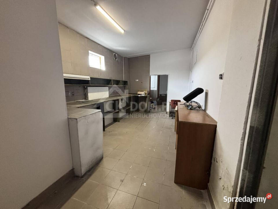 Budynek handlowousługowy 290 m Pińczów