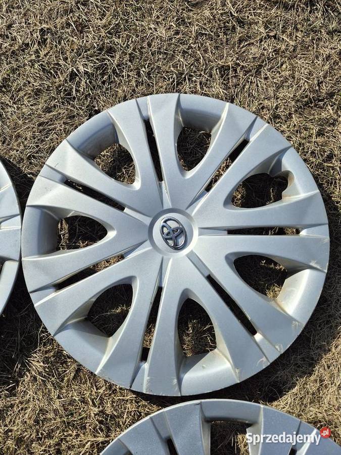 Kołpaki OE Toyota 16 avensis auris verso Corolla Sobienie-Jeziory