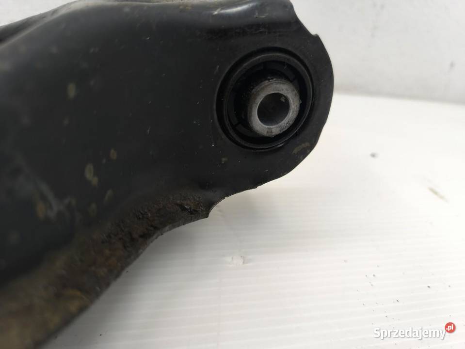 WAHACZ TYŁ FORD FOCUS MK3 LIFT KOMBI BV615K652FF