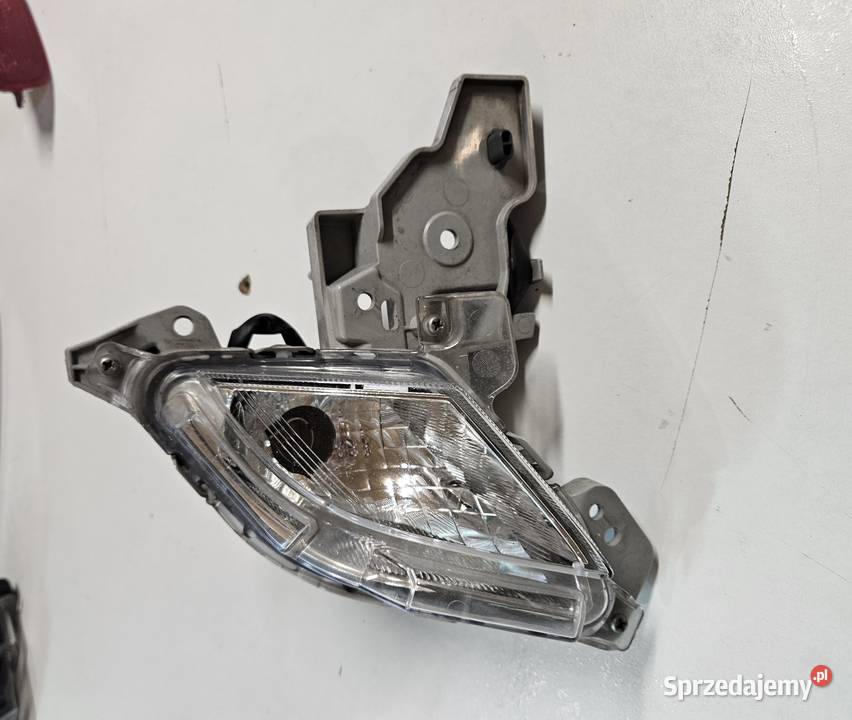 MAZDA CX3 CX3 MIGACZ KIERUNKOWSKAZ LEWY PRZÓD osobowe wielkopolskie Międzychód