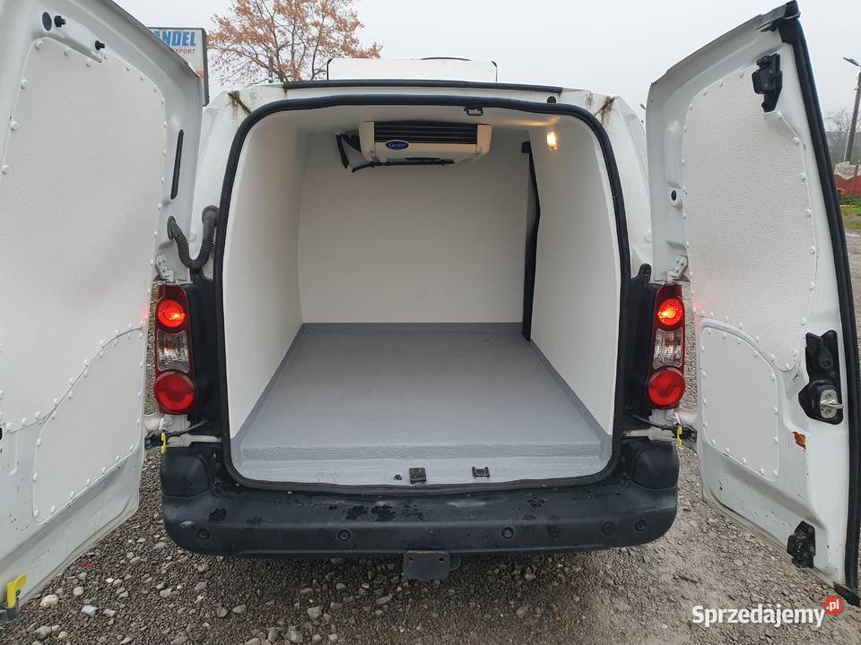 BERLINGO LONG CHLODNIA MROZNIA CARRIER 230V elektryczne lusterka Tarnobrzeg