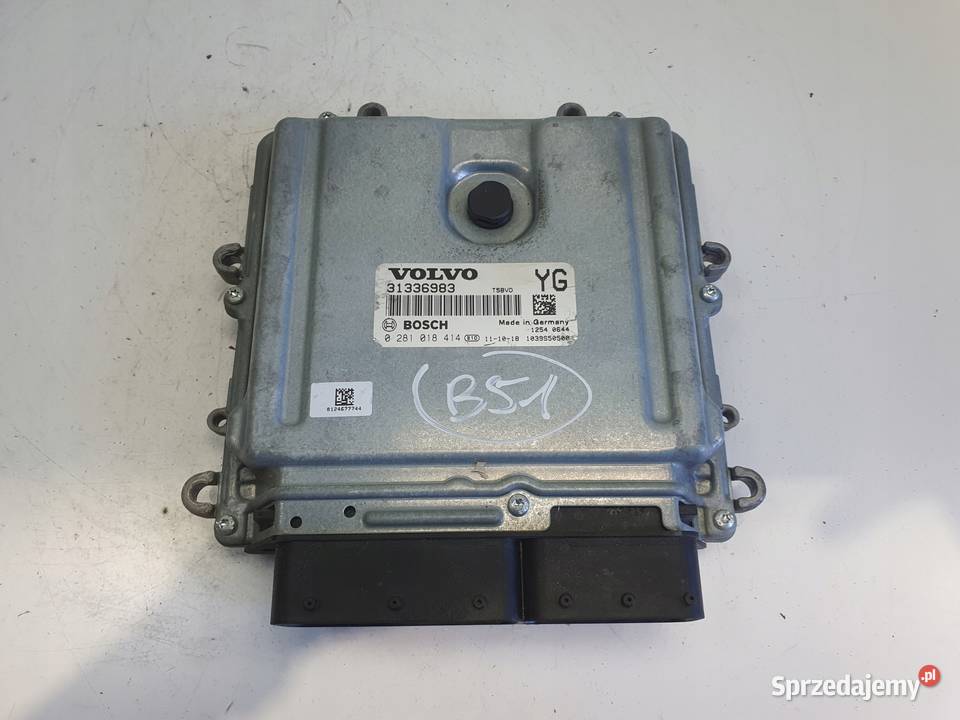 Volvo V40 II 20 D3 STEROWNIK SILNIKA komputer Janów