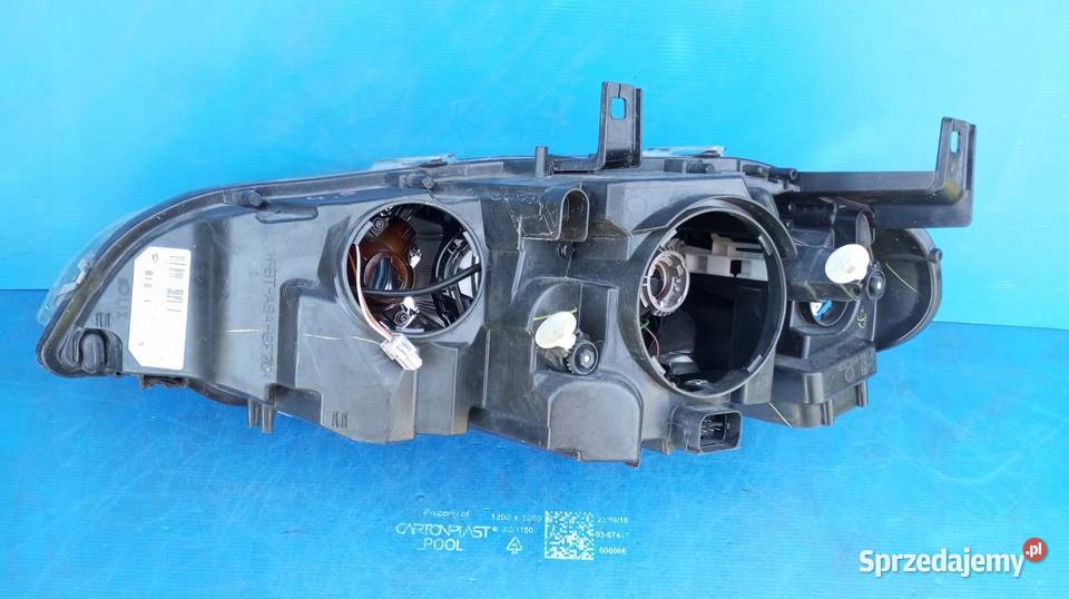 LAMPA PRAWY PRZÓD EUROPA XENON 7271358 BMW X6 osobowe wielkopolskie