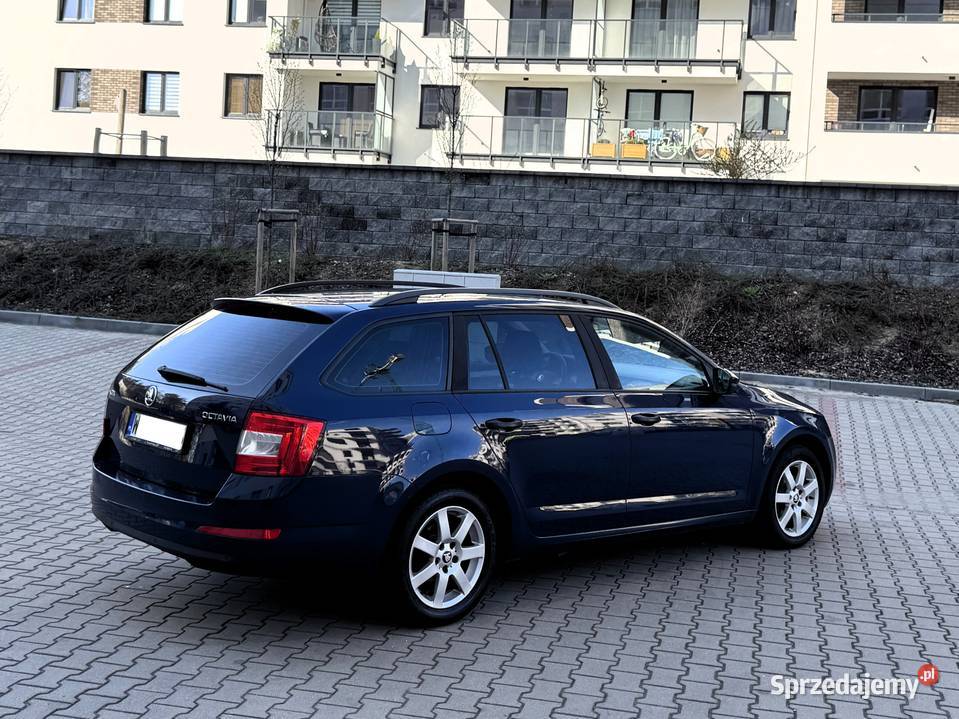 Skoda Octavia 12 TSi stan 1197cm3 Warszawa