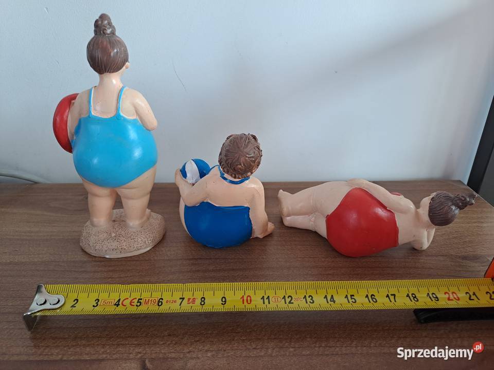 3x Ozdoba Figurka pani o grubszych kształtach Warszawa sprzedam