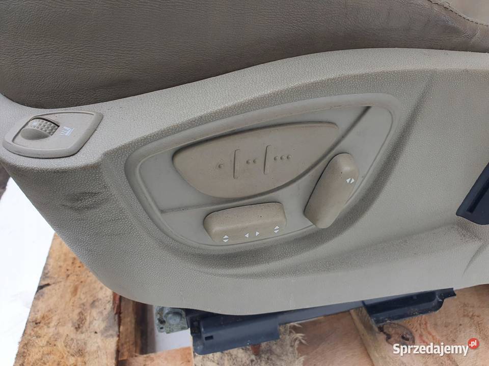 Renault Laguna III KOMBI FOTELE KOMPLET FOTELI Wyposażenie wnętrza Janów