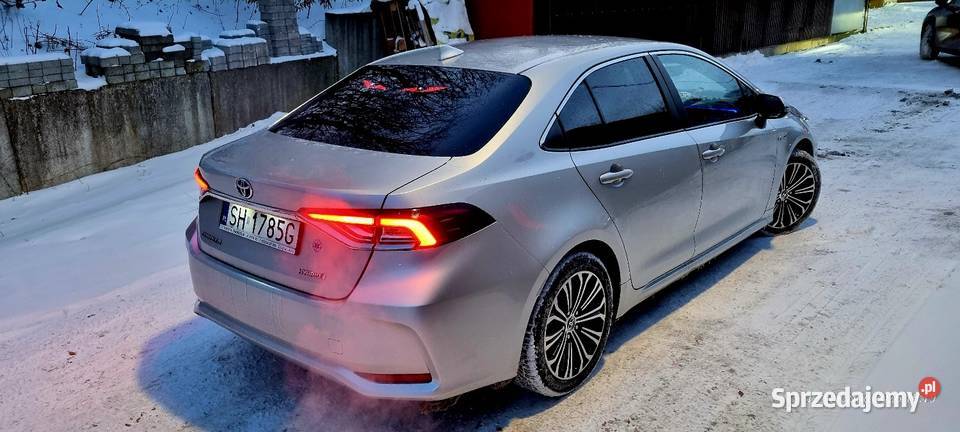 Toyota Corolla 18 hybryda na gwarancji Świętochłowice