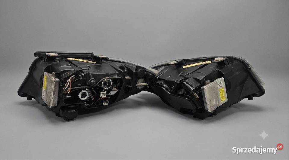 Lampy BMW E90E91 Przedlift BiXenon EU Nieskrętne Rok produkcji 2006 Wieluń