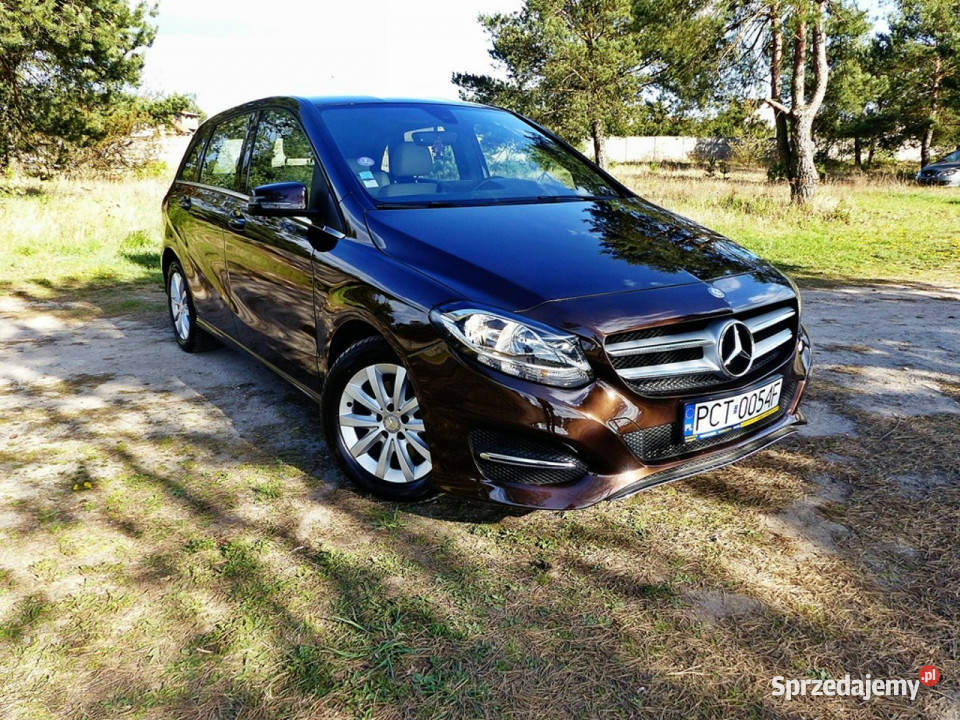 Mercedes B 180 180ClimatronicAluSkóryKameraPełna centralny zamek Piła