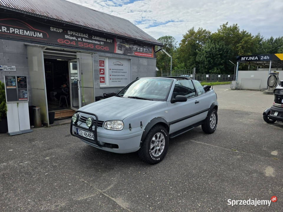 Volkswagen Golf Cabrio 20 Benzyna 115 OFF Road szary Słupsk sprzedam