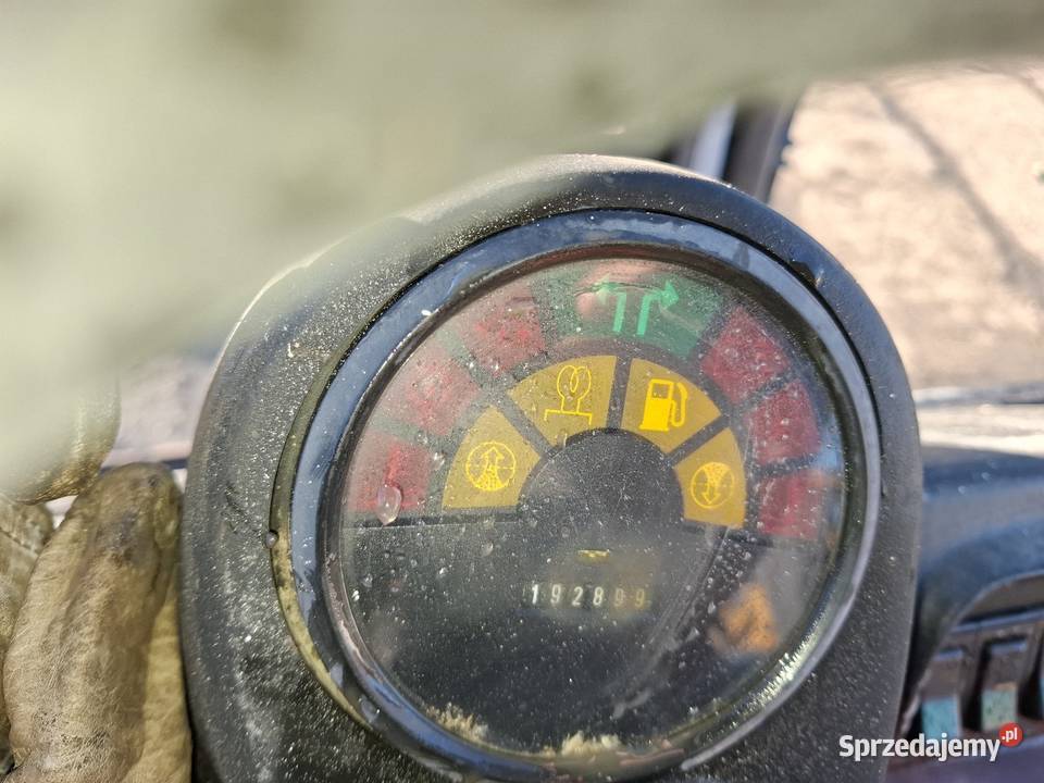 Wózek widłowy Linde H30D03 tripleks z wolnym Targoszyn