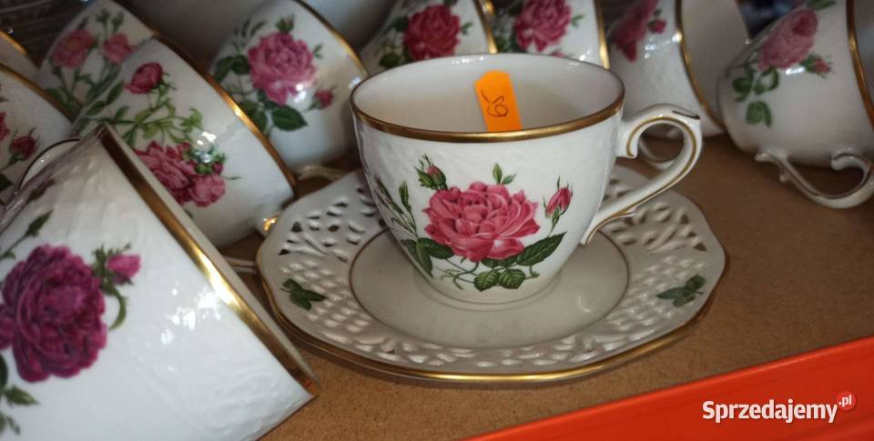 Filiżanka z różami Ażur