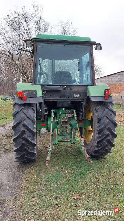 Sprzedam John Deere 3140 Napęd 4x4 John Deere łódzkie Księża Wólka